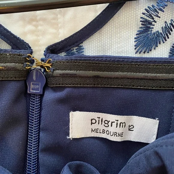 Pilgrim - Size 12 Stunning Navy Blue high low lace gown Also selling size 8 NWT - Picture 9 of 11